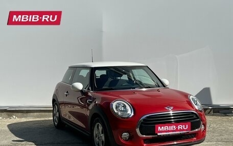 MINI Hatch, 2017 год, 1 750 000 рублей, 3 фотография