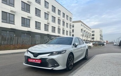 Toyota Camry, 2018 год, 2 990 000 рублей, 1 фотография