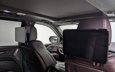 Cadillac Escalade V, 2021 год, 11 000 000 рублей, 30 фотография
