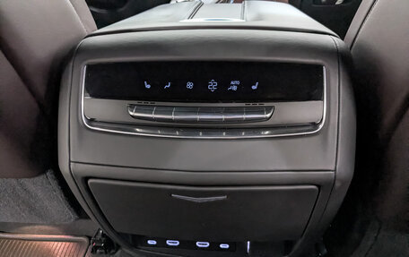 Cadillac Escalade V, 2021 год, 11 000 000 рублей, 29 фотография