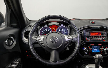 Nissan Juke II, 2014 год, 1 050 000 рублей, 20 фотография