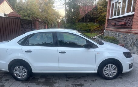 Volkswagen Polo VI (EU Market), 2017 год, 900 000 рублей, 8 фотография