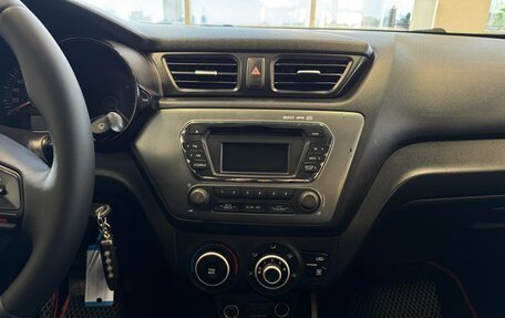 KIA Rio III рестайлинг, 2012 год, 899 000 рублей, 12 фотография