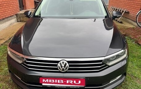 Volkswagen Passat B8 рестайлинг, 2019 год, 1 870 000 рублей, 7 фотография