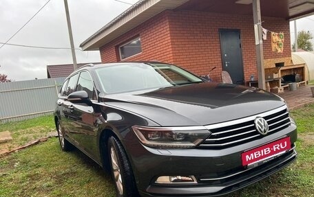 Volkswagen Passat B8 рестайлинг, 2019 год, 1 870 000 рублей, 5 фотография