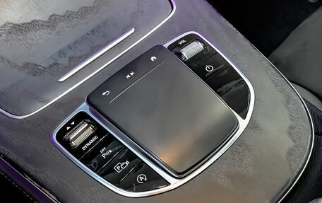 Mercedes-Benz E-Класс, 2021 год, 6 500 000 рублей, 27 фотография