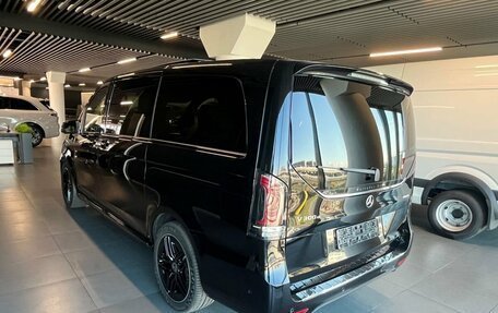 Mercedes-Benz V-Класс, 2024 год, 14 500 000 рублей, 2 фотография