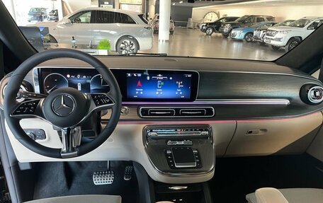 Mercedes-Benz V-Класс, 2024 год, 14 500 000 рублей, 7 фотография