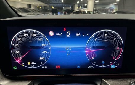 Mercedes-Benz V-Класс, 2024 год, 14 500 000 рублей, 10 фотография