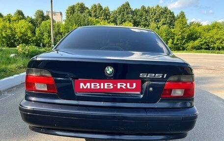 BMW 5 серия, 2003 год, 650 000 рублей, 7 фотография