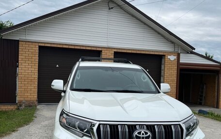 Toyota Land Cruiser Prado 150 рестайлинг 2, 2018 год, 5 700 000 рублей, 11 фотография