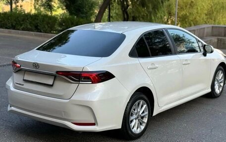 Toyota Corolla, 2021 год, 1 450 000 рублей, 4 фотография