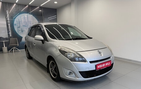 Renault Scenic III, 2010 год, 600 000 рублей, 3 фотография