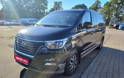 Hyundai H-1 II рестайлинг, 2018 год, 2 731 000 рублей, 1 фотография