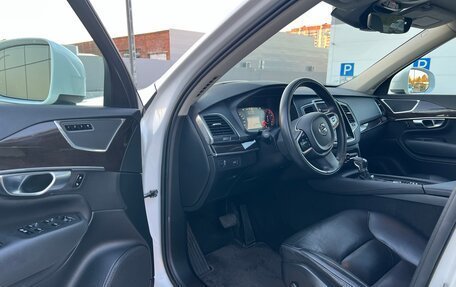 Volvo XC90 II рестайлинг, 2019 год, 3 400 000 рублей, 14 фотография