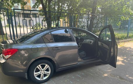 Chevrolet Cruze II, 2011 год, 770 000 рублей, 8 фотография