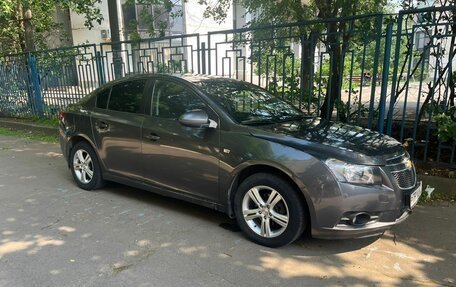 Chevrolet Cruze II, 2011 год, 770 000 рублей, 10 фотография