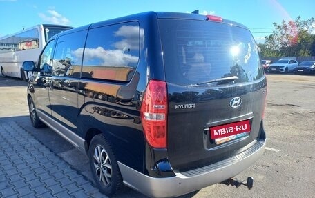 Hyundai H-1 II рестайлинг, 2018 год, 2 731 000 рублей, 4 фотография