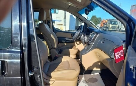 Hyundai H-1 II рестайлинг, 2018 год, 2 731 000 рублей, 10 фотография