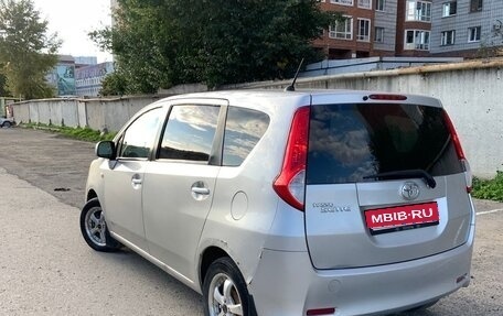 Toyota Passo Sette, 2010 год, 720 000 рублей, 1 фотография