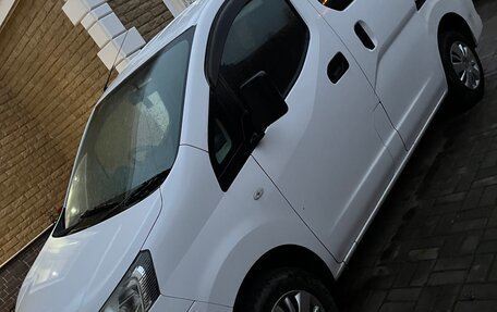 Nissan NV200, 2013 год, 1 600 000 рублей, 2 фотография
