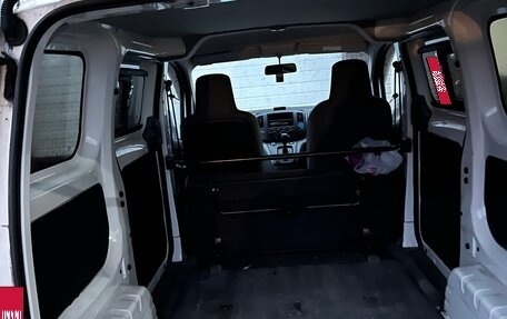 Nissan NV200, 2013 год, 1 600 000 рублей, 7 фотография