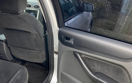 Ford Focus II рестайлинг, 2006 год, 470 000 рублей, 18 фотография