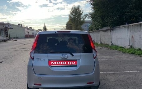 Toyota Passo Sette, 2010 год, 720 000 рублей, 2 фотография