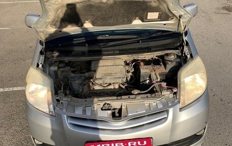 Toyota Passo Sette, 2010 год, 720 000 рублей, 13 фотография