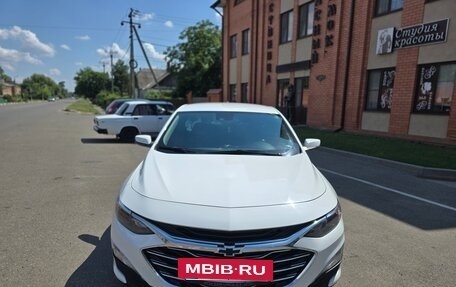 Chevrolet Malibu IX, 2020 год, 1 800 000 рублей, 5 фотография