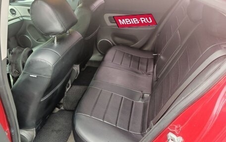 Chevrolet Cruze II, 2010 год, 500 000 рублей, 8 фотография