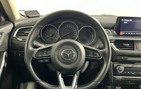 Mazda 6, 2017 год, 1 990 000 рублей, 10 фотография