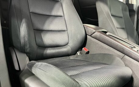 Mazda 6, 2017 год, 1 990 000 рублей, 14 фотография