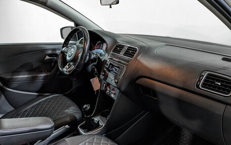 Volkswagen Polo VI (EU Market), 2020 год, 1 200 000 рублей, 13 фотография