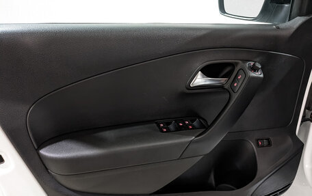 Volkswagen Polo VI (EU Market), 2020 год, 1 200 000 рублей, 19 фотография