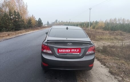 Hyundai Solaris II рестайлинг, 2011 год, 485 000 рублей, 3 фотография