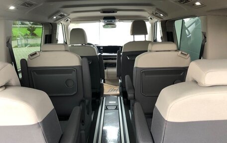 Volkswagen Multivan, 2025 год, 7 550 000 рублей, 17 фотография