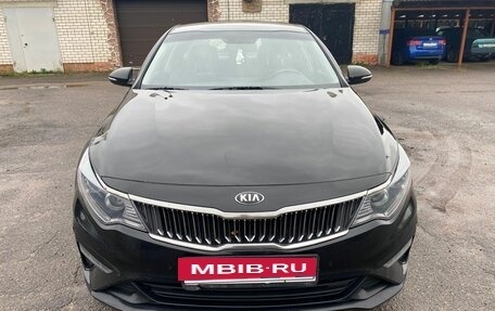 KIA Optima IV, 2018 год, 1 670 000 рублей, 9 фотография