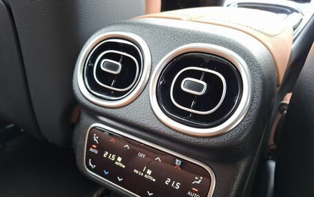 Mercedes-Benz GLC, 2025 год, 8 925 000 рублей, 25 фотография