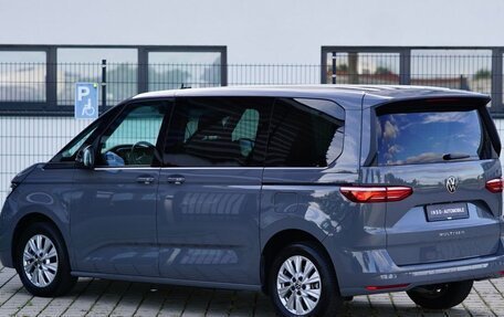 Volkswagen Multivan, 2024 год, 7 500 000 рублей, 4 фотография