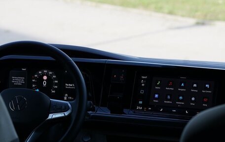 Volkswagen Multivan, 2024 год, 7 500 000 рублей, 14 фотография