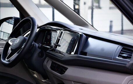 Volkswagen Multivan, 2024 год, 7 500 000 рублей, 7 фотография