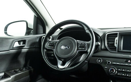 KIA Sportage IV рестайлинг, 2017 год, 1 899 000 рублей, 20 фотография