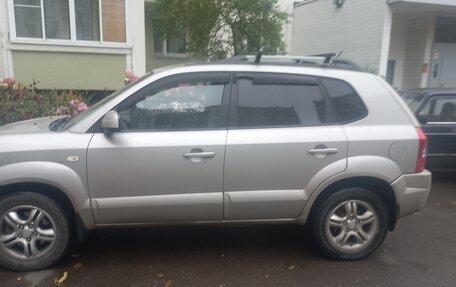 Hyundai Tucson III, 2008 год, 950 000 рублей, 5 фотография