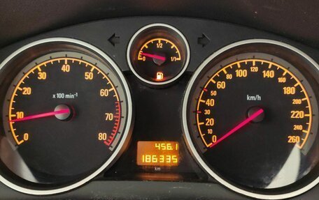 Opel Zafira B, 2011 год, 700 000 рублей, 9 фотография
