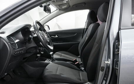 KIA Rio IV, 2019 год, 1 599 000 рублей, 10 фотография