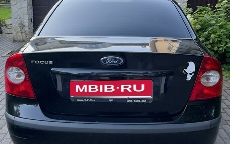 Ford Focus II рестайлинг, 2005 год, 550 000 рублей, 2 фотография