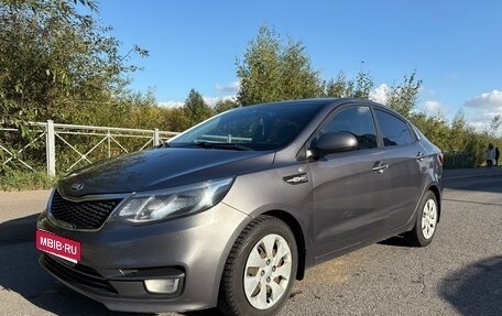 KIA Rio III рестайлинг, 2016 год, 890 000 рублей, 1 фотография