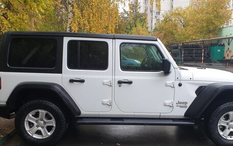 Jeep Wrangler, 2020 год, 3 340 000 рублей, 10 фотография
