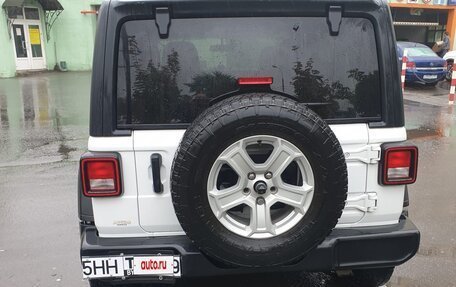 Jeep Wrangler, 2020 год, 3 340 000 рублей, 29 фотография